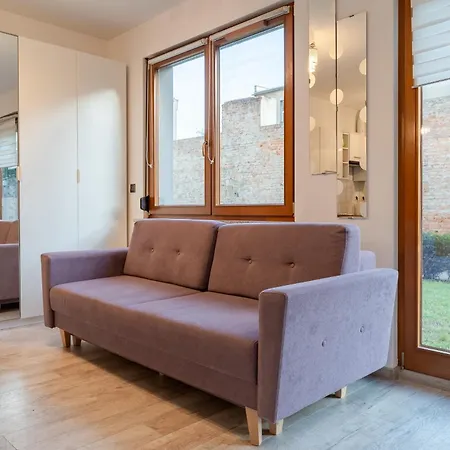 Апартаменты Apartament Studio Bema - Blisko Centrum Z Ogrodkiem Вроцлав